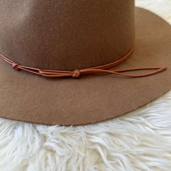 Lucky Brand Wool Hat - Picture 2 of 6